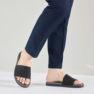 Dép Nam MWC 7851 - Dép Nam Quai Ngang Bản To Chất Liệu Da In Logo Chìm Ấn Tượng