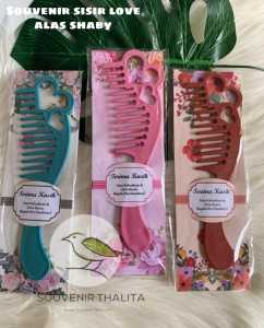 Souvenir 100 Pcs Sisir LOVE Kemasan ALAS SHABY Souvernir Hadiah Pernikahan Sovenir Murah