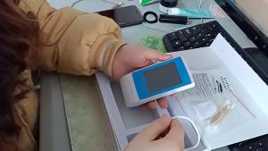 ชุดเครื่องมือทำความสะอาดหู ที่เกี่ยวหู กล้องตรวจหูแบบมองเห็น การสังเกตแก้วหู กล้องตรวจจมูกและคอ HD