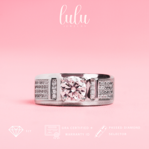 Lulu Moissanite Jewelry - Perhiasan Laki-Laki Cincin Berlian Moissanite 1 Carat Lapis Emas 18K - Atlas Round Cut Moissanite Adjustable Ring 1 CT Sertifikat GRA