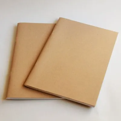 SAMPUL QUARTO COKLAT POLOS