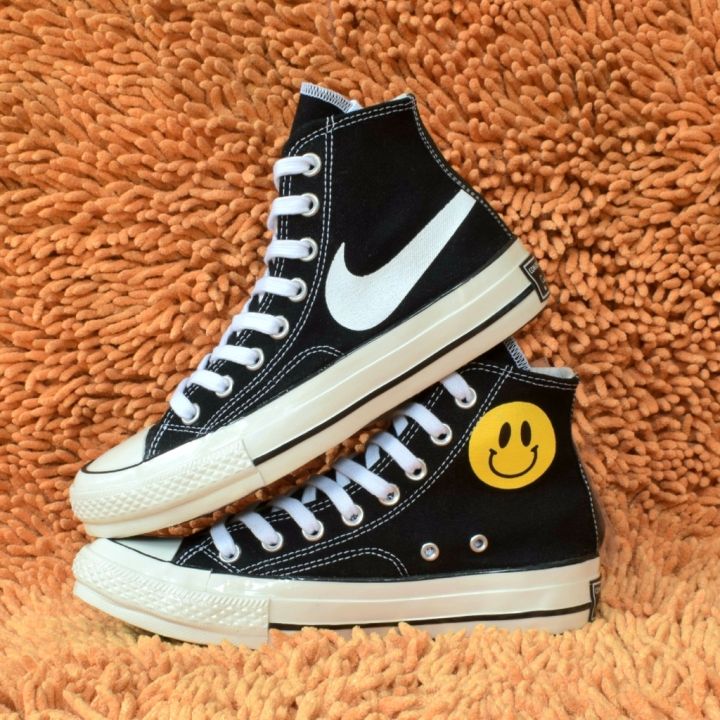 Converse x hotsell nike smile