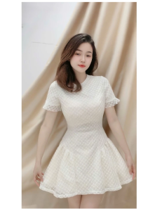 Váy tiểu thư dự tiệc chất ren thiết kế cổ tròn cao cấp Hiuu Dress