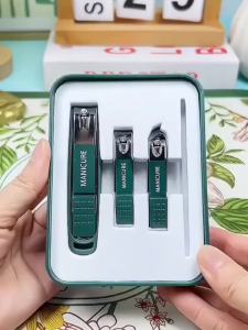 Bộ Dụng Cụ Bấm Móng Món Kèm Hộp Đựng Tay Sét Dụng Cụ Làm Móng CaoCấpDũa MóngTay Móng Chân Đa Năng