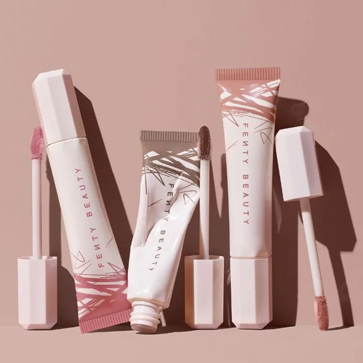 FentyBEAUTY Pro Kiss'R Luscious Lip Balm (Latte lips) เฟนตี้