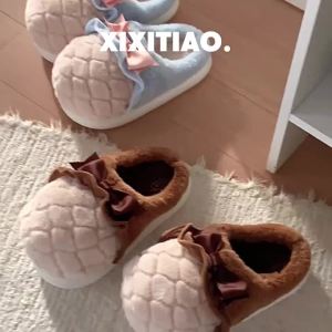 Xixitiao Trong Nhà búi lau sàn bằng vải bông nút thắt hình bướm Người Yêu Cone Bông Dép Đi Trong Nhà Cho Phụ Nữ Thời Trang Mùa Đông Mới Nhà Sang Trọng Giày bà bầu