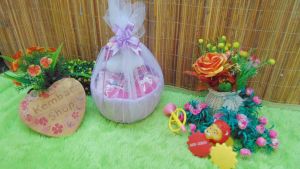 [BELI 2 GRATIS 1 JAKET BAYI] Parcel Kado Bayi Boy Girl Handuk Tile Cantik