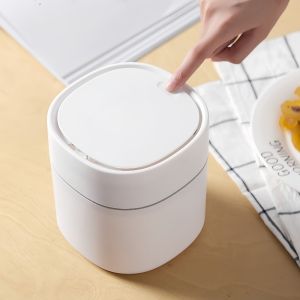 1pc Mini Desktop Trash Can Small Table Top Plastic Covered Garbage Bin for Desk Top2026