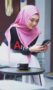 Jilbab Segi Tiga Instan Non Pad Fadia Bahan Jersey Korea By Aura Busana