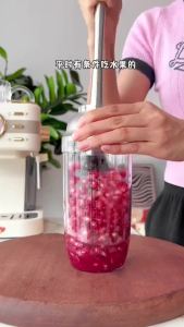 [Anmi Food] Que vắt nước máy nghiền đá cốc lắc trà chanh tự làm bằng tay dụng cụ nghiền trái cây dụng cụ pha trà sữa máy ép chanh. 500-1000ML Cocktail Bartender Shaker with Scale Milk Tea Fruit Drink Mixer Home Bar Shake Bottle