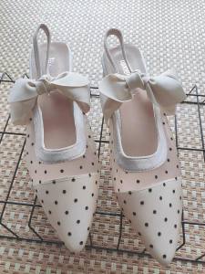 Giày búp bê mũi nhọn họa tiết chấm bi phối nơ siêu dễ thương