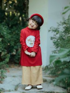 Áo Dài Tết Trẻ Em Màu Đỏ Ivy Áo Dài Bé Trai Bé Gái Màu Đỏ May Mắn Họa Tiết Thêu Tỉ Mỉ Chất Liệu Chéo Hàn Cao Cấp Dịu Nhẹ Cho Bé