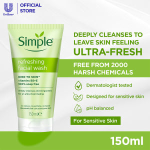 Simple Kind to Skin UK’s #1 Skin Care Brand Refreshing Facial Wash Gel Cleanser Soap-free For All Skin TYPES (150 ml)