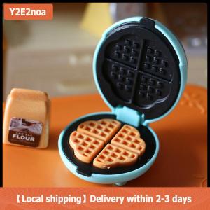 【Local shipping】 Doll House Kitchen Mini Toaster Pocket Electric Oven Toy Miniature Toy Model