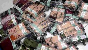 12 pasang kaos kaki nisa/kaos kaki jempol/kaos kaki nilon lembut