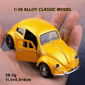 CRUSHES 1: 36 Retro Beetle Alloy Car Model Classic Alloy Mini Vehicle Ornaments  Double Door Car Models Toy Birthday Toys Gifts