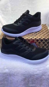 Sepatu Sneakers PROATT MR 852: Desain Modern & Stylish
