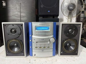 Bán Dàn Nghe Nhạc Kenwood RXD - SH3MD bãi nhật về mầu xanh đẹp keng  hát cực tốt( mua ip shop chỉ 999k)