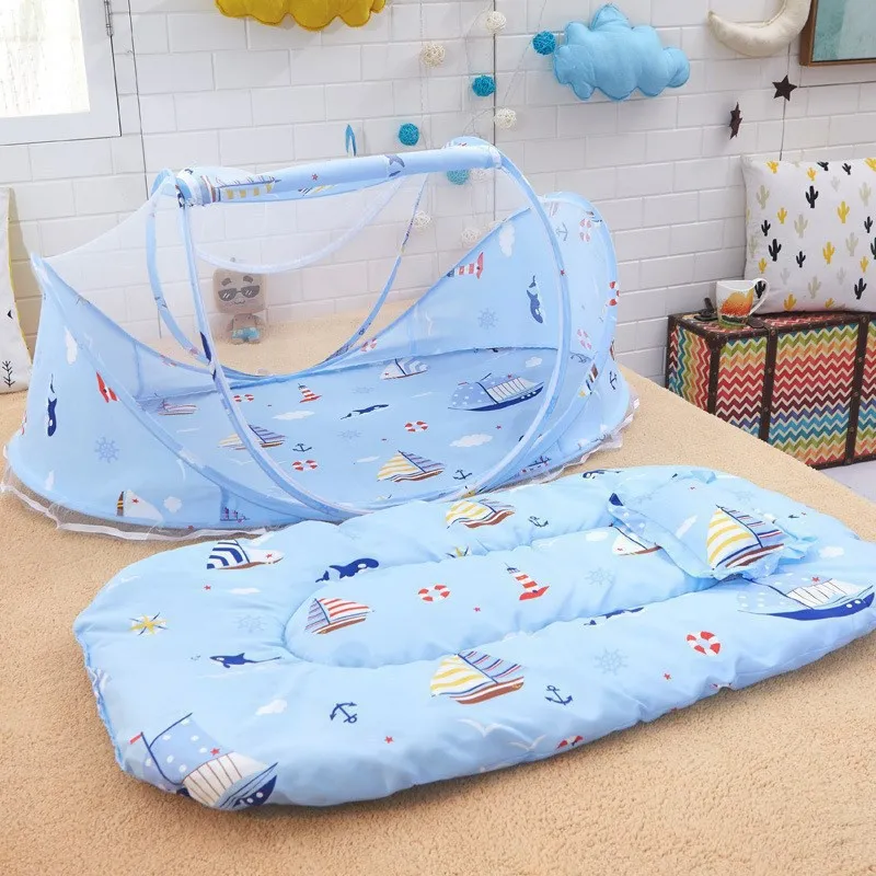 Newborn baby best sale bed with net