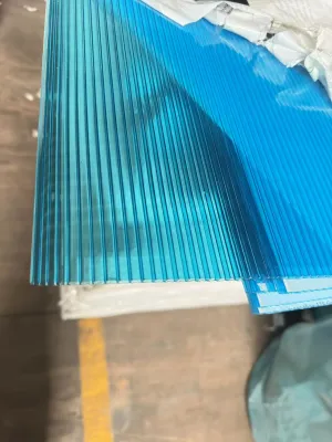 แผ่นโพลีคาร์บอเนต (ลูกฟูก) หนา6มิล Polycarbonate 9สีให้เลือก แผ่นหลังคาใส เครือบสารกันUV กันสาด แผ่นกันแดดโรงรถ ครัว ฝาบานตู้