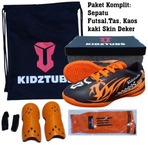 KIDZTUBS Sepatu Futsal Anak Paket Komplit Sepatu Futsal Tas Skin Deker Kaos Kaki Usia 6-10 Tahun Size 28 29 30 31 32 33 34 35 36 37 KDZ1208011625