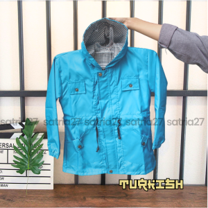 JAKET ANAK PARKA HOODIE ZIPPER PARASUT POLOS KEKINIAN LAKILAKI PEREMPUAN KEREN SIZE S-XL USIA 2TAHUN SAMPAI 12TAHUN BAHAN PARASIT TERBARU