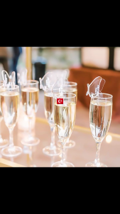 Gói 20 phụ kiện Ly Rượu Vang bướm kiểu dáng thanh lịch đánh dấu thủy tinh thích hợp cho giải trí gia đình và sự kiện