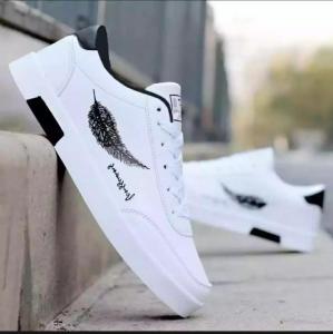 SEPATU PRIA TERBARU SEPATU PRIA SNEAKERS SEPATU PRIA TERLARIS SEPATU PRIA JALAN SEPATU PRIA LARI SEPATU PRIA OLAHRAGA