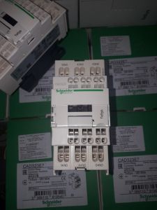 [HCM]CAD323E7 - Contactor rơ le 3NO - 2NC 10A coil 48VAC CAD32E7 Schneider