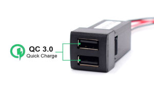 New 22x22mm Dual 2 USB / Type-C PD QC3.0 CellPhone Car Quick Charger for Toyota Land Cruiser Prado 150 Series RAV4 Camry Hiace Corolla