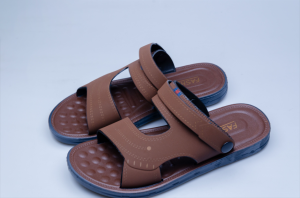 Middle aged mens casual shoes wear-resistant and non slip soles dad shoes beach slippers