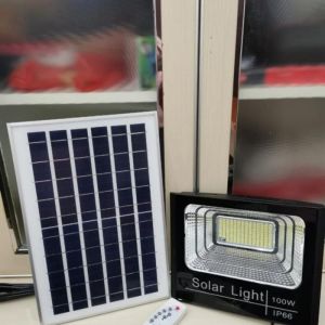 Solar Lamp Waterproof IP66 60W / 100W / 200W Floodlight Lampu Taman Tenaga Matahari