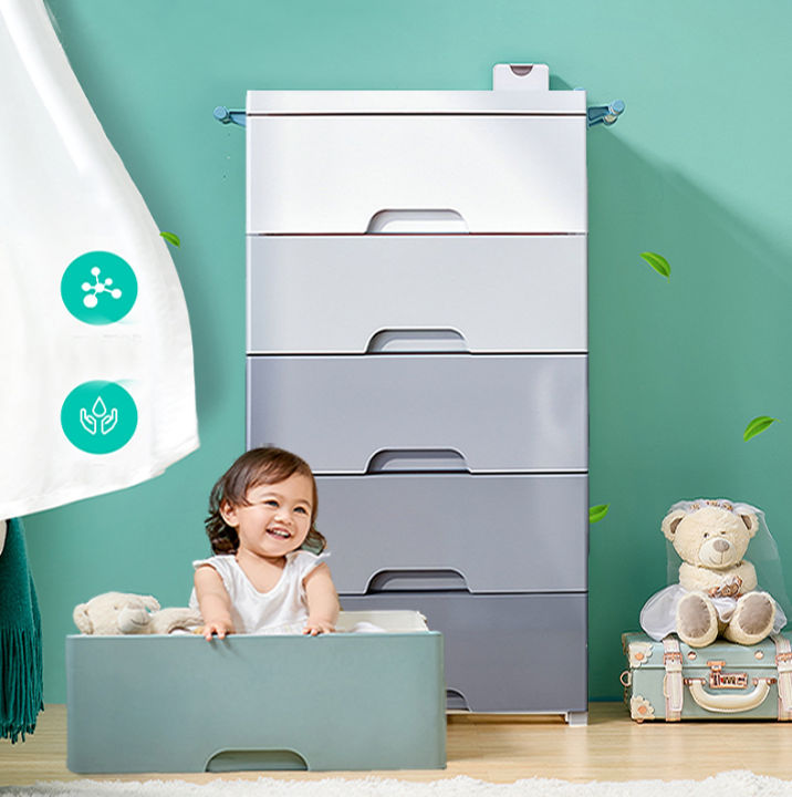 Baby storage outlet chest