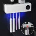 GIFTSTORES 4 Khe cắm Giá đỡ bàn chải đánh răng khử trùng UV Khử trùng thông minh Không đục lỗ Giá đỡ bàn chải đánh răng thông minh Dụng cụ làm sạch bàn chải đánh răng Có thể sạc lại Máy tiệt trùng bàn chải đánh răng điện Hộ gia đình. 