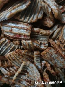 KERUPUK JENGKOL PEDAS DAUN JERUK ISI 500GRAM