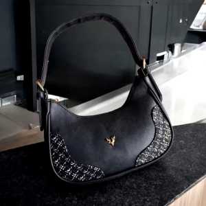 SHOULDERBAG WANITA KEKINIAN-TAS BAHU WANITA-TAS SLING BAG WANITA-TAS SELEMPANG WANITA