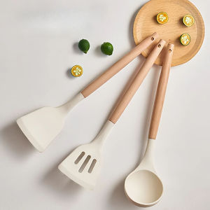 Wooden handle silicone set for household kitchen tools non stick pans frying pans spoons and silicone kitchenware sets