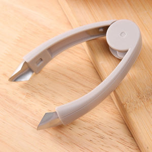 【Ready to Ship】Stainless Steel Strawberry Tee Pineapple Eye Remover Clip Potato Vegetable Peeling Tweezer Kitchen Accessories