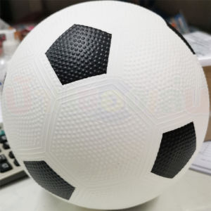 ANDATOY ลูกบอล บอลชายหาด บอลเด็ก บอลยาง ฟุตบอล ลายบอลขาว-ดำ และ สี ขนาดØ9" ให้เลือกหลายแบบคละสี WT-E-2