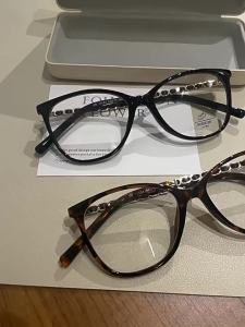 Zhao Lusis same style black frame makeup-enhancing glasses for women myopia glasses frame anti-blue light large frame with chain makes the face look smaller