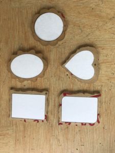 Phôi móc khóa in chuyển nhiet - in được 2 mặt mica dày 3mm viền trong suốt ngâm nước rất tốt màu in bóng đẹp như mica