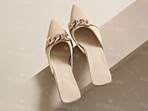 Korean Pointed High Heeled Sandals for Women Stiletto High Heeled  Leather Sandals Pearl chain heels Casual Beach Sandals with heels Outdoor Sandals open toe slippers 2.5 inches Wedding sandals for bride low heel