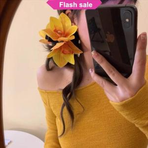 Flash Sale New Flower Hair Claws For Women Fashion Light Luxury Side Clips French Elegant Temperament Head Accessories