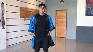 ชุดคลุมนอน ชุดคลุมผ้าซาติน ชุดคลุมกิโมโนสองหน้า ชุดคลุมลายจีน (สีดํา-เขียว) Dragon Embroidery Satin Bathrobe Nightgown