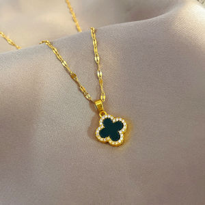 สร้อยคอผู้หญิงจี้โคลเวอร์ สแตนเลสชุบทอง18k แบบใส่ประจำวัน สง่างาม ของขวัญยอดนิยม แฟชั่นทนทาน ใส่ได้หลายสไตล์ OYJR