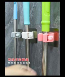 รุ่นใหม่ ที่แขวน ที่แขวนไม้ถูพื้น ที่แขวนติดผนัง ติดผน ที่แขวนไม้กวาด ติดผนัง รุ่นไม่ต้องเจาะ อุปกรณ์จัดเก็บไม้กวาด