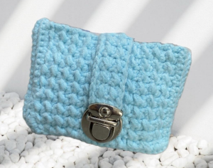 Handmade multiple colours crochet ladies buckle cardholder / wallet