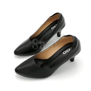 [ส่งเร็วพิเศษ!] 8am รองเท้าคัทชู รองเท้าใส่ทำงาน รองเท้านักเรียน หนังนิ่มเงา ส้นสูง2.5นิ้ว ใส่นิ่มใส่สบาย SM3365