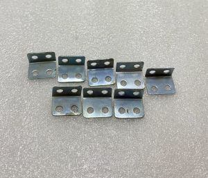 BÁT KE GÓC VUÔNG LIÊN KẾT TỦ NỘI THẤT 12X20MM (20C)