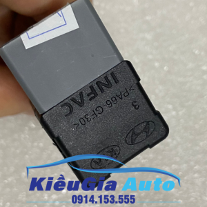 Công tắc chân phanh Hyundai Genesis 2010-2011 Chính hãng